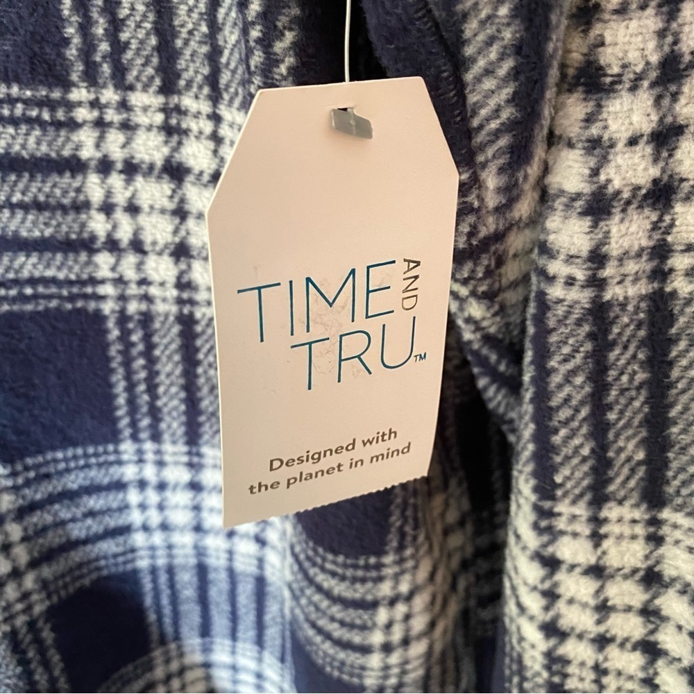 Time and Tru Women's Plaid Button Down Shirt Size XXXL NWT Dark Navy Plaid - Picture 12 of 12